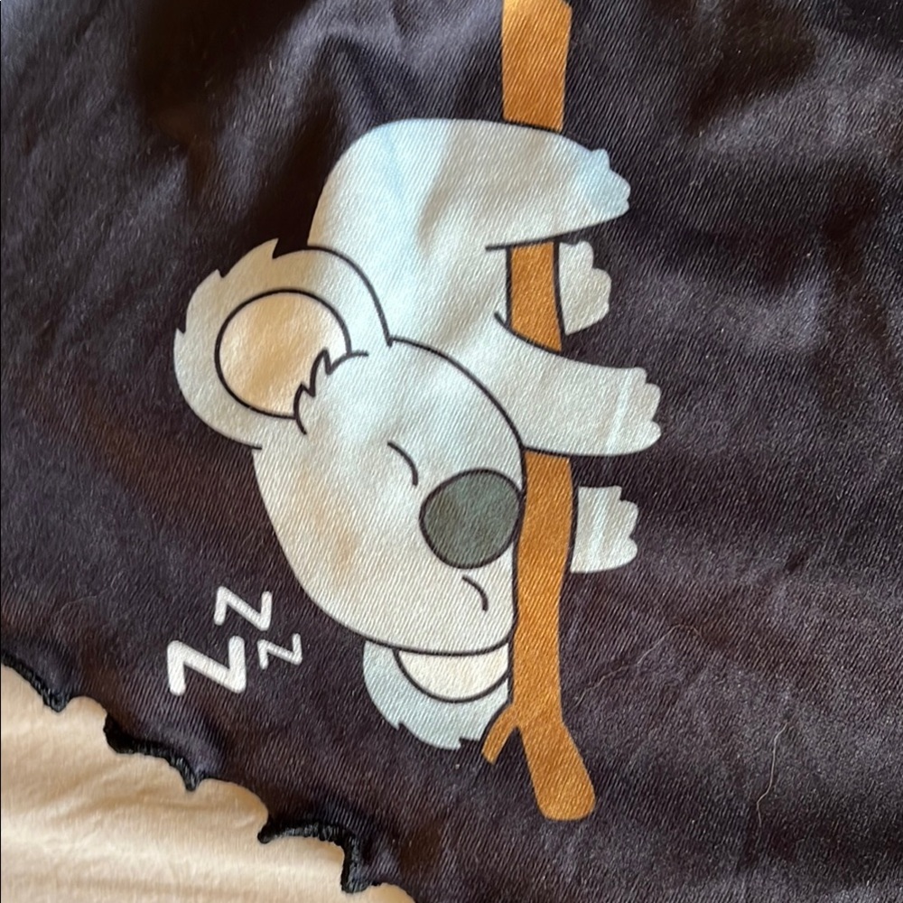 Cute Koala Print Pajama Shorts Set - Picture 6 of 6
